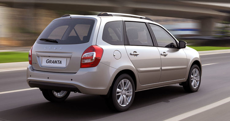 Автосалоны продают LADA Granta с 16-клапанным двигателем