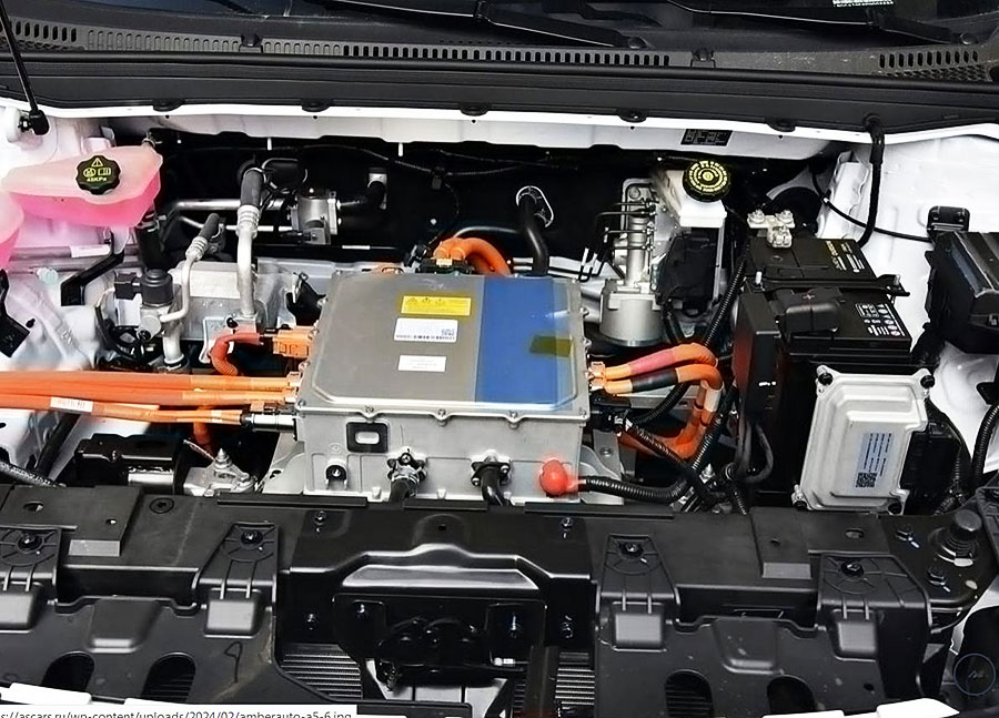 «Автотор» зарегистрировал новый автомобильный бренд, представил седан Амберавто А5 и рассекретил хэтчбек MEV EV3