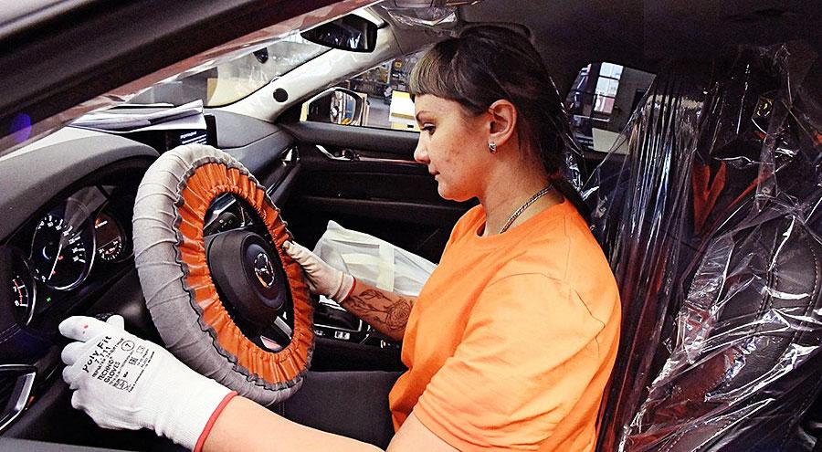 Российский автопроизводитель запускает производство подушек безопасности Sollers и шестиступенчатой трансмиссии