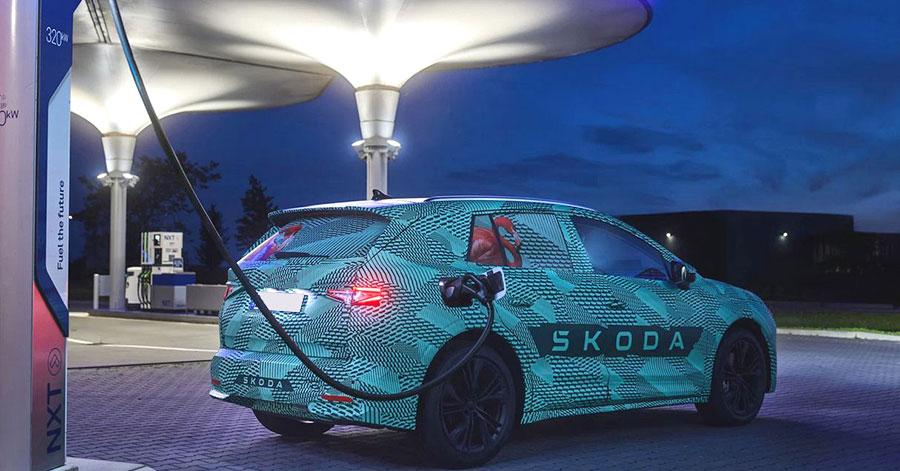 Немецкий концерн Volkswagen AG опубликовал снимки электрокроссовера Skoda Elroq с аэродинамическим коэффициентом 0,26