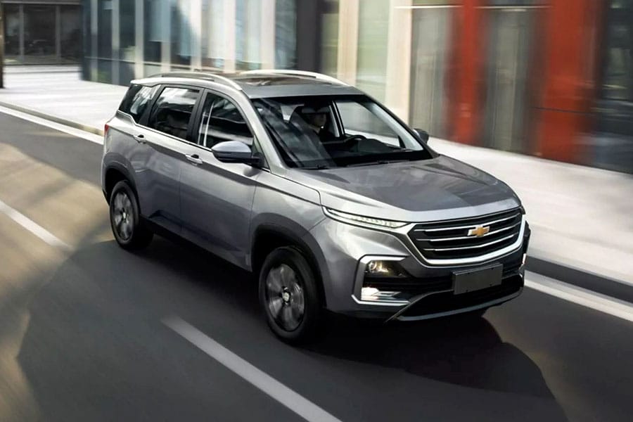 Кроссовер Chevrolet Tracker продают в автосалонах по цене от 1,33 млн. рублей