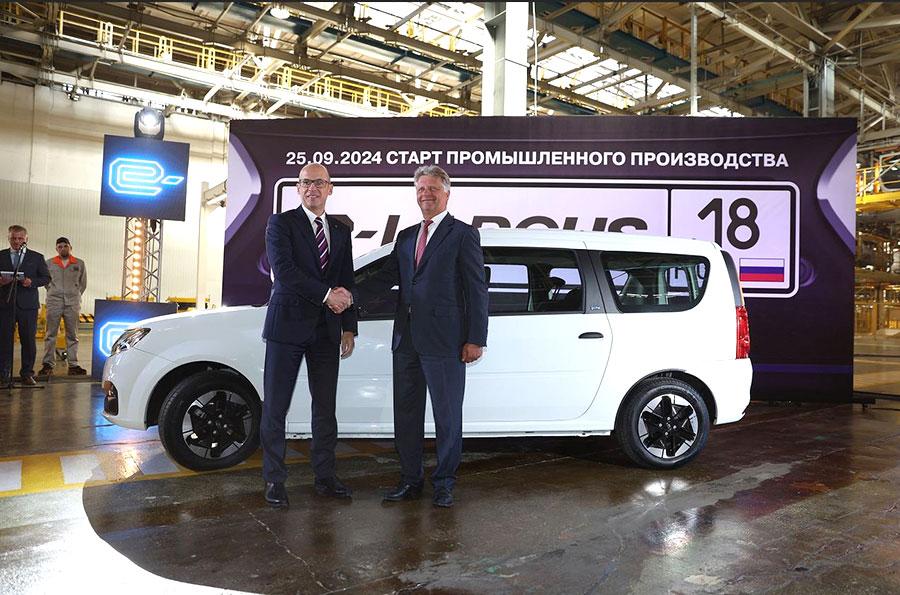 Старт серийного производства электромобиля LADA e-Largus на ижевском заводе АвтоВАЗ