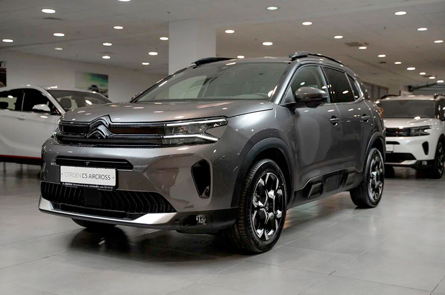 Кроссоверы Citroen для России переименовали в Rosva Motors. Калужский автозавод собрал первую партию автомобилей для государственных заказчиков