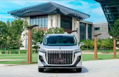 Расширение модельного ряда электрифицированных Hongqi за счет полноприводного гибридного минивэна Hongqi HQ9
