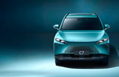 В РФ сертифицирован кроссовер Omoda C7, продажи запланированы на май 2025 года