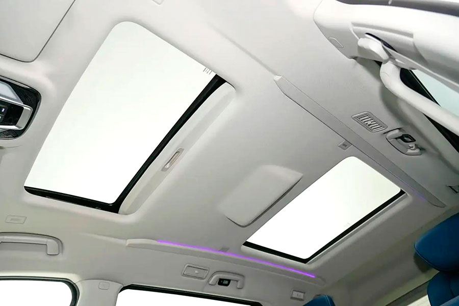 В 2025 году стартуют продажи семиместного минивэна Refine RF8 от JAC с турбомотором (252 л. с.), интеллектуальной системой Harmony и AR-экраном (23,5")
