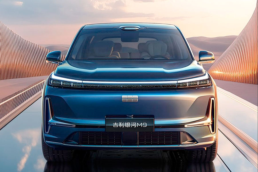 В Китае представлен роскошный шестиместный гибридный кроссовер Geely Galaxy M9 с запасом хода 1500 км