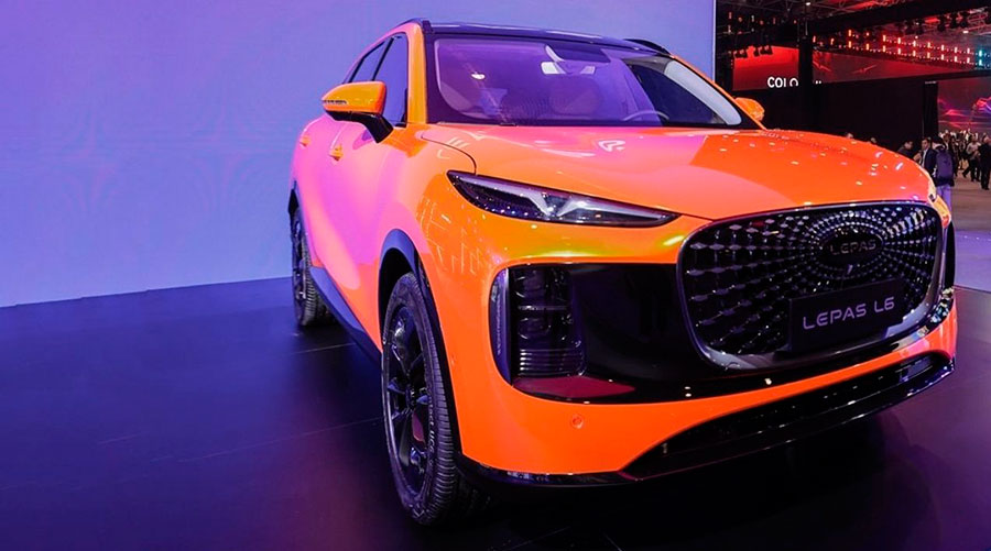 Компания «Chery Automobile» анонсировала три модификации кроссовера Lepas L8: бензиновый автомобиль, версии PHEV и BEV