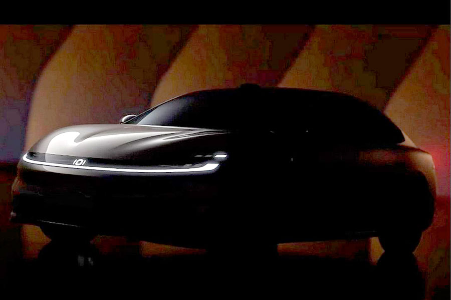 Элегантный лифтбек Changan Qiyuan C390 от Клауса Зисиоры: первые изображения гибридного автомобиля с 800-вольтовой архитектурой и уникальным стилем