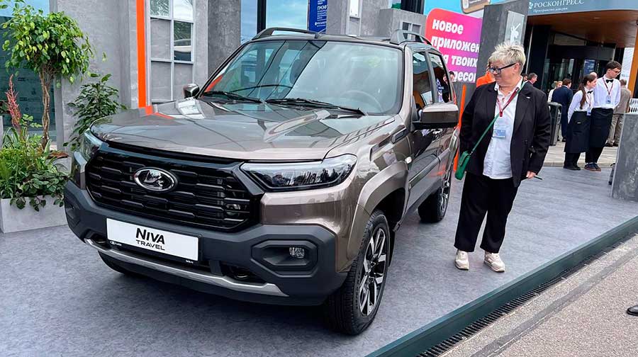 Новая LADA Niva Travel 2025 с более мощным двигателем, улучшенными характеристиками и свежим дизайном