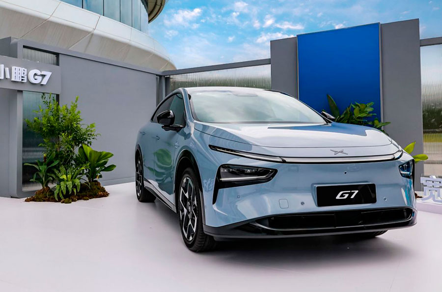 Превосходит Tesla — в КНР принимают предзаказы на кроссовер Xpeng G7