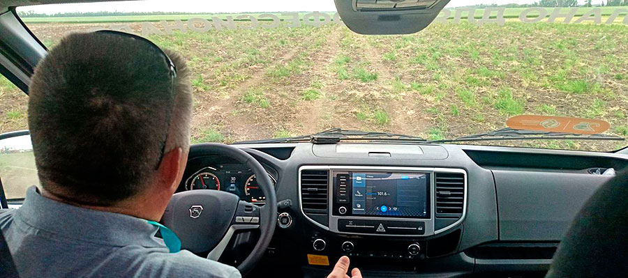 С июня 2025 года коммерческие автомобили Газель NN 4x4 с бортовой платформой и Соболь NN 4x4 доступны для заказа