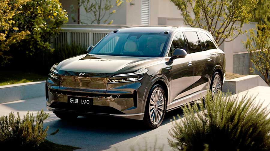 В Китае принимают заказы на Nio Onvo L90 — просторный трехрядный электрокроссовер с уникальным передним багажником 240 литров