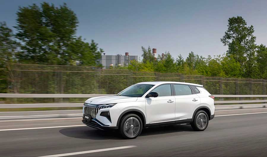 Стали известны конкуренты кроссовера Dongfeng Huge