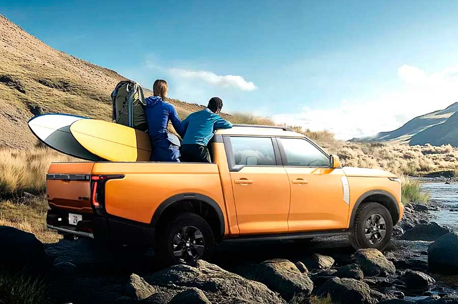 Альтернатива Nissan Frontier в сентябре 2025 года появится на российском рынке. Объявлен старт продаж футуристичного пикапа Oting Z9 с мотором Mitsubishi и «автоматом» BMW