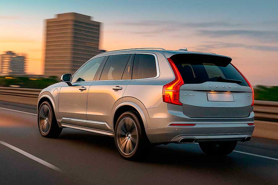 В разработке кроссовер Volvo XC90 третьего поколения: под капотом автомобиля PHEV 589 «лошадок»