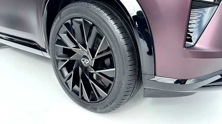 Дизайн как искусство: легендарный FX возвращается как Infiniti QX65 Monograph