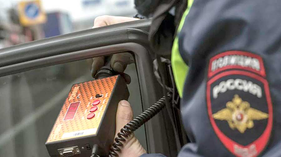 Тонировка стекол автомобиля в 2025 году: за какие законопроекты проголосуют депутаты осенью?