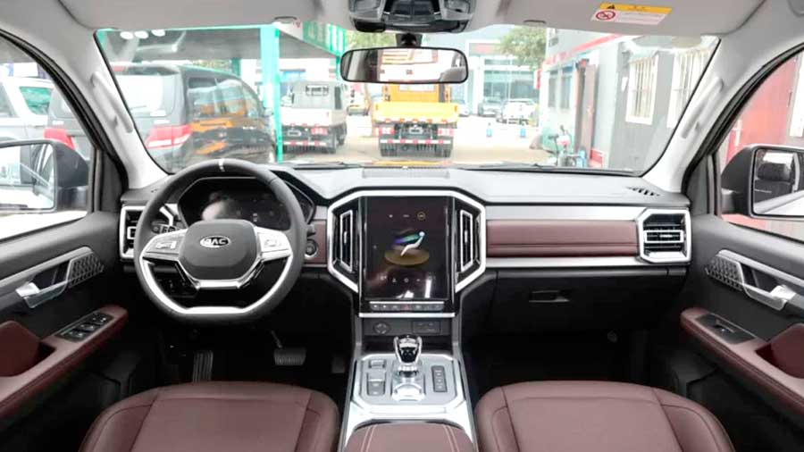 Производитель представил брутальный внедорожник JAC JS9 2025: конкурент Haval H9 появится в России до конца года