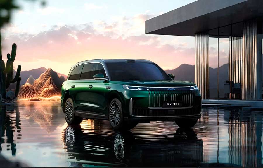Флагманский семиместный кроссовер Exeed Exlantix E02 скоро появится в России