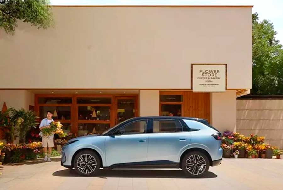В течение 12 часов после старта число предзаказов на хэтчбек BAIC Arcfox T1 достигло 27 тысяч
