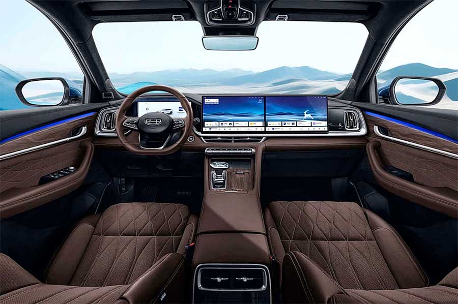 Обновленный Geely Monjaro: в КНР стартовали продажи кроссовера с 272-сильным мотором, интеллектом GEEA 3.0, двойными экранами и автопилотом