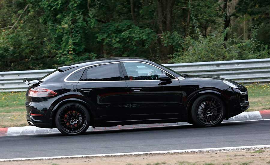 Электромобиль Porsche Cayenne Electric Coupe засняли без камуфляжа. Показ состоится в начале 2026 года
