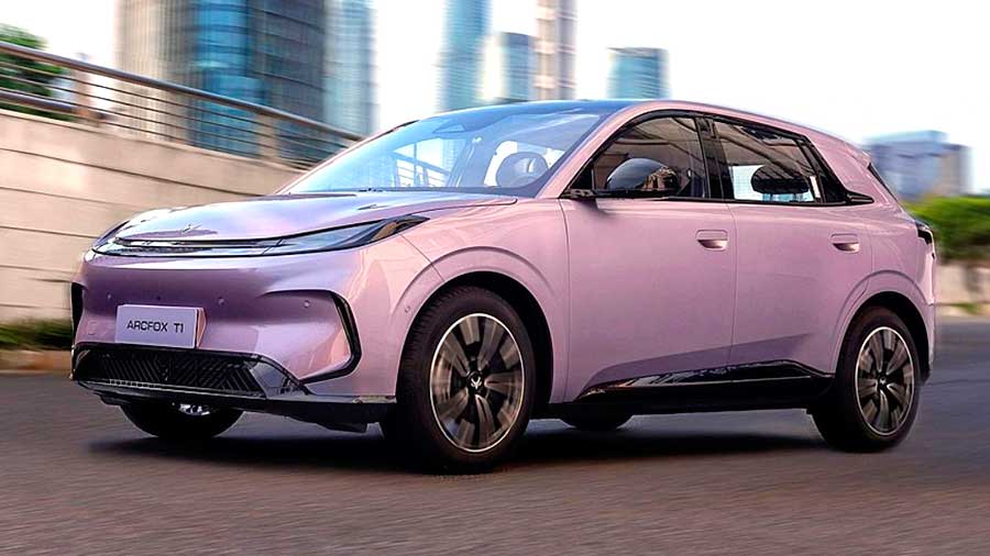 В течение 12 часов после старта число предзаказов на хэтчбек BAIC Arcfox T1 достигло 27 тысяч
