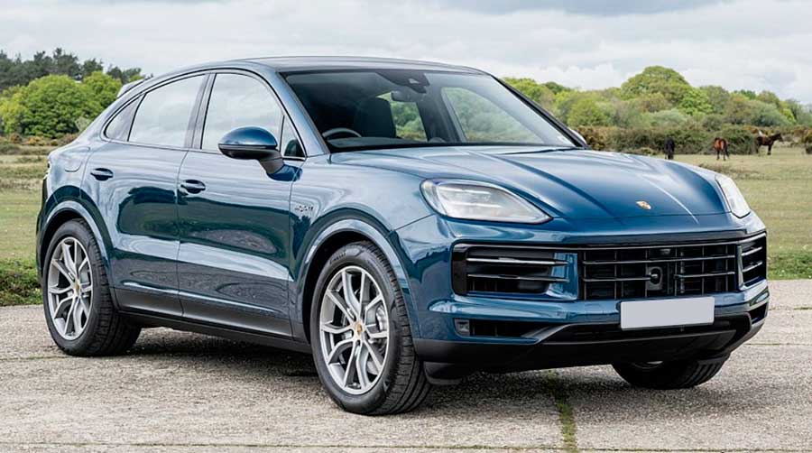 Электромобиль Porsche Cayenne Electric Coupe засняли без камуфляжа. Показ состоится в начале 2026 года