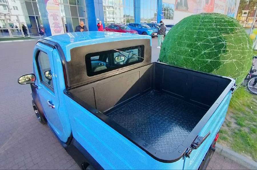 В сентябре 2025 года стартуют продажи трех новинок от «Автотора»: электромобиля Eonyx M2, пикапа Pickup и фургона Cargo ценой от 840 тыс. до 990 тыс. рублей