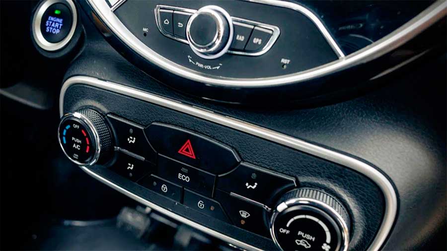 В сентябре 2025 года стартуют продажи трех новинок от «Автотора»: электромобиля Eonyx M2, пикапа Pickup и фургона Cargo ценой от 840 тыс. до 990 тыс. рублей