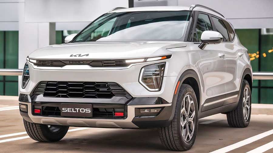 Популярный кроссовер Kia Seltos вернулся на российский рынок по цене от 1,6 млн. рублей