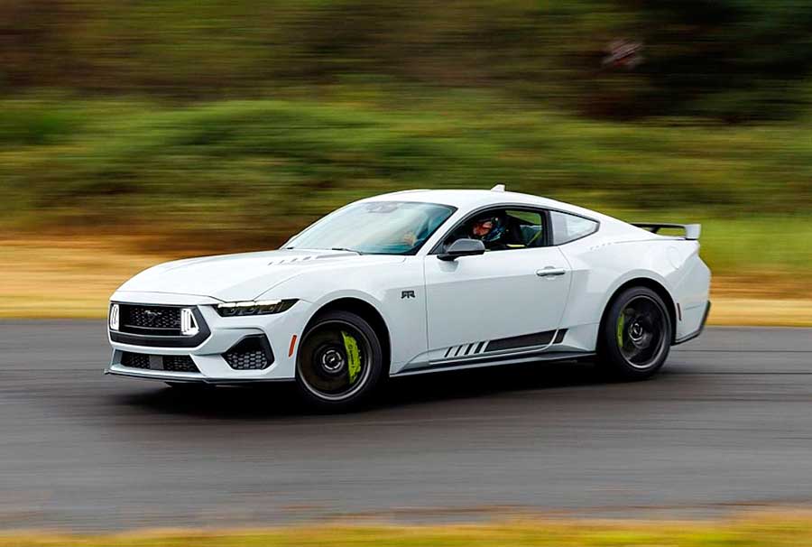 Ford Mustang RTR 2026: первый серийный дрифт-кар «Форда» в партнерстве с легендой дрифта Воном Гиттином