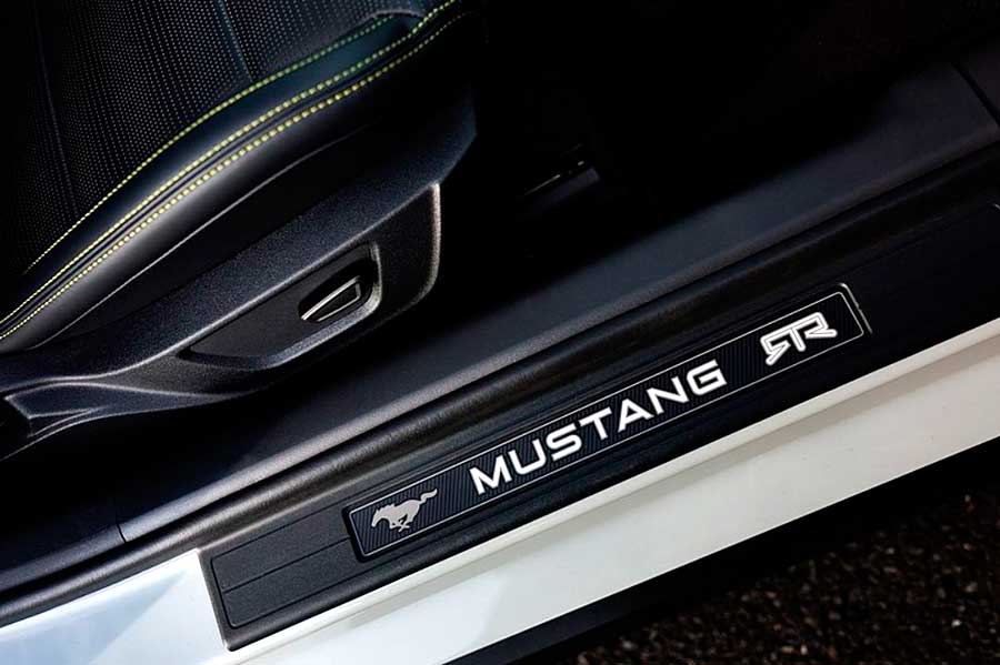 Ford Mustang RTR 2026: первый серийный дрифт-кар «Форда» в партнерстве с легендой дрифта Воном Гиттином