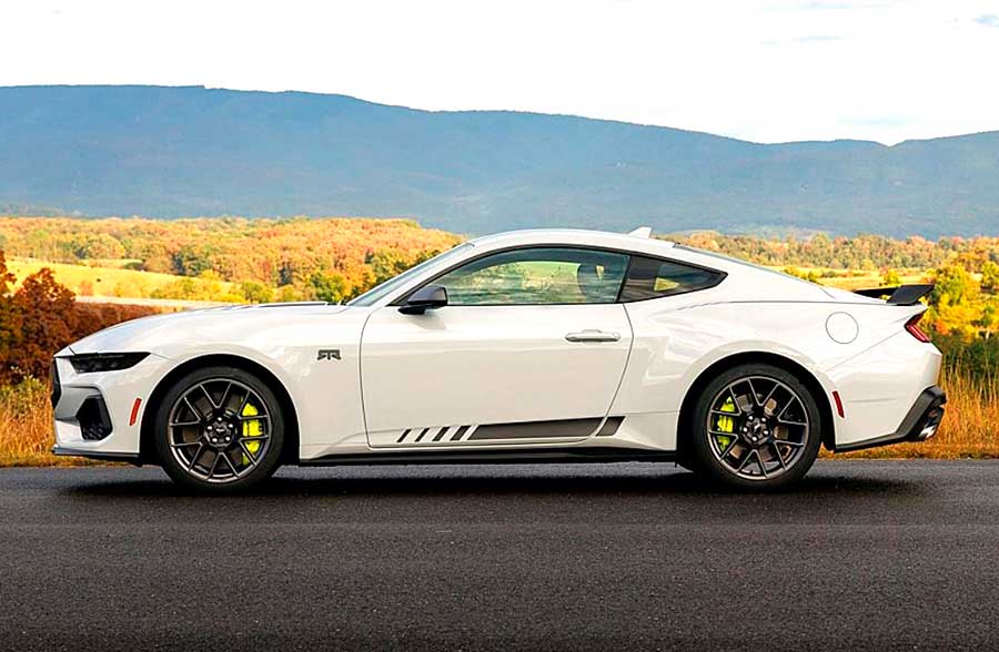 Ford Mustang RTR 2026: первый серийный дрифт-кар «Форда» в партнерстве с легендой дрифта Воном Гиттином