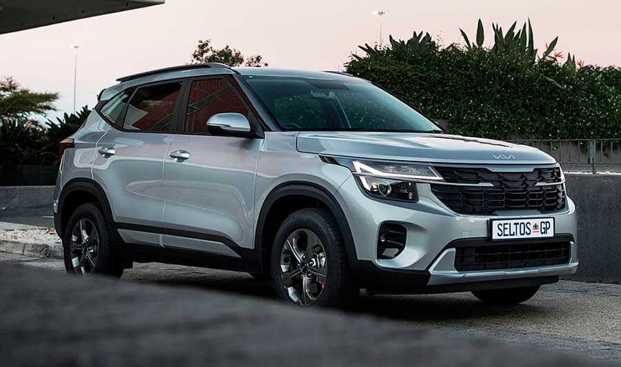 Популярный кроссовер Kia Seltos вернулся на российский рынок по цене от 1,6 млн. рублей