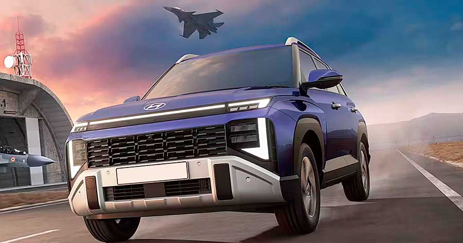 В Индии стартуют продажи кроссовера Hyundai Venue 2025 года со сдвоенными экранами (12,3”) на передней панели,  рулем без фирменной эмблемы, тремя вариантами двигателя на выбор