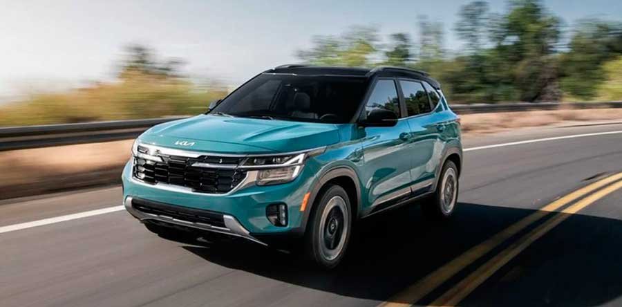 Популярный кроссовер Kia Seltos вернулся на российский рынок по цене от 1,6 млн. рублей