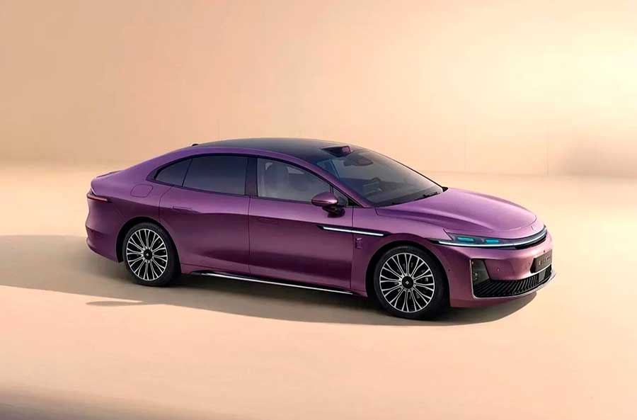 На автосалоне в Гуанчжоу 2025 производитель презентовал роскошный седан Hyptec A800