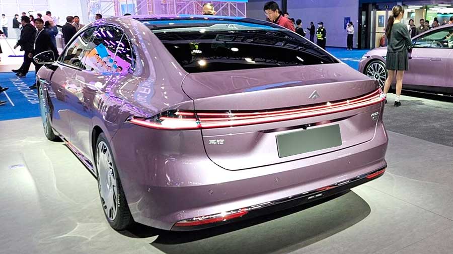 На автосалоне в Гуанчжоу 2025 производитель презентовал роскошный седан Hyptec A800