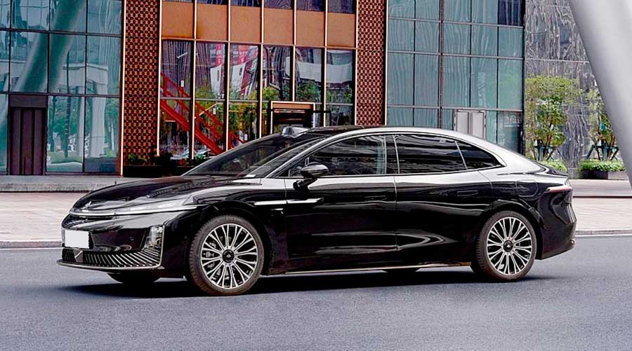 На автосалоне в Гуанчжоу 2025 производитель презентовал роскошный седан Hyptec A800