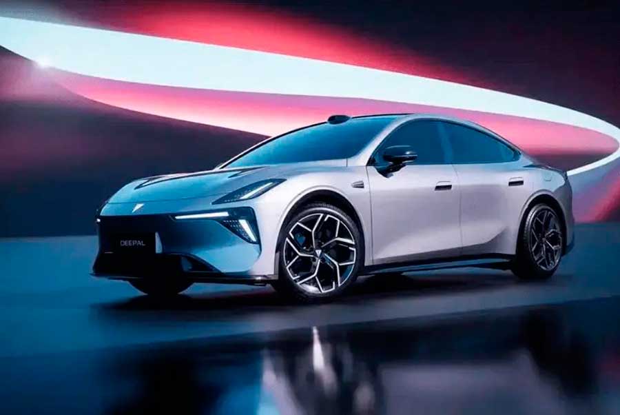 В КНР оформляют предзаказы на первый седан в модельной линейке суббренда Changan. Changan Deepal L06: «умная» магнитная подвеска, 670 км хода, лидар в базе