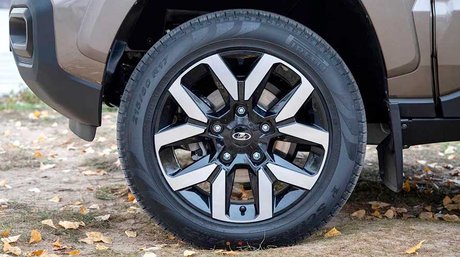 Lada Niva Travel 2025: цены, комплектации, сроки поставок