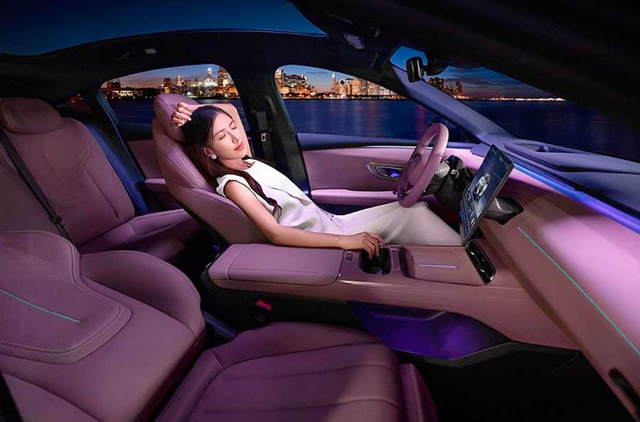 В КНР оформляют предзаказы на первый седан в модельной линейке суббренда Changan. Changan Deepal L06: «умная» магнитная подвеска, 670 км хода, лидар в базе