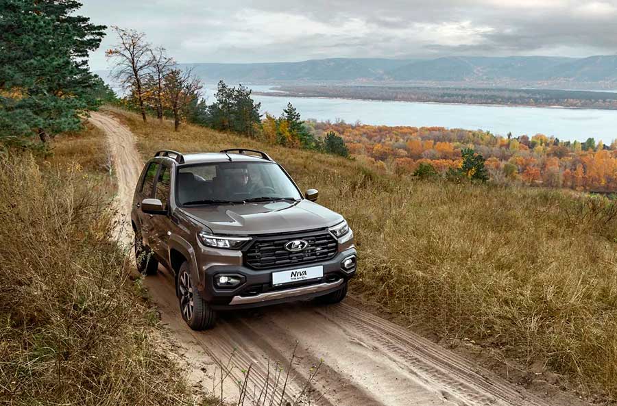 Lada Niva Travel 2025: цены, комплектации, сроки поставок