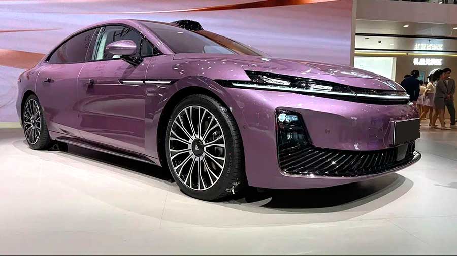 На автосалоне в Гуанчжоу 2025 производитель презентовал роскошный седан Hyptec A800