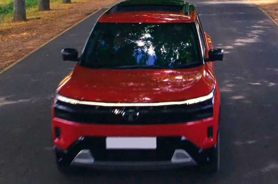 В конце ноября 2025 года состоится показ серийного кроссовера Tata Sierra второго поколения