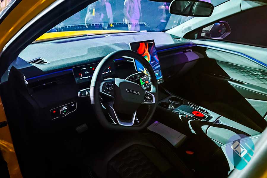 Мировая премьера OMODA 4 Ultra. Персонализированный кроссовер заводской сборки: кибер-стиль, ADAS L2+, аэродинамический обвес, антикрыло, карбоновые элементы