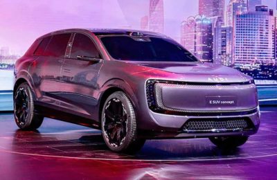 Кроссовер AUDI E7X без фирменного шильдика с кольцами сертифицирован в Китае. Продажи стартуют в начале 2026 года