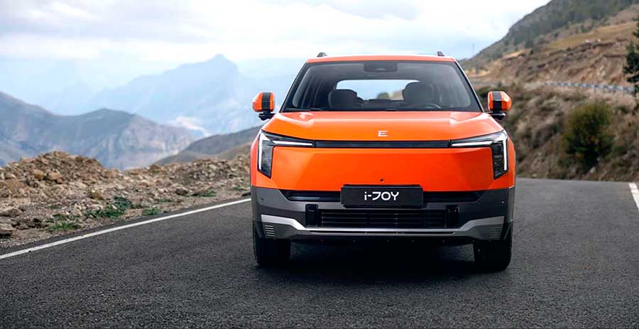 Кроссовер Evolute i-Joy второго поколения уже продается на российском рынке по цене от 1,79 млн. рублей